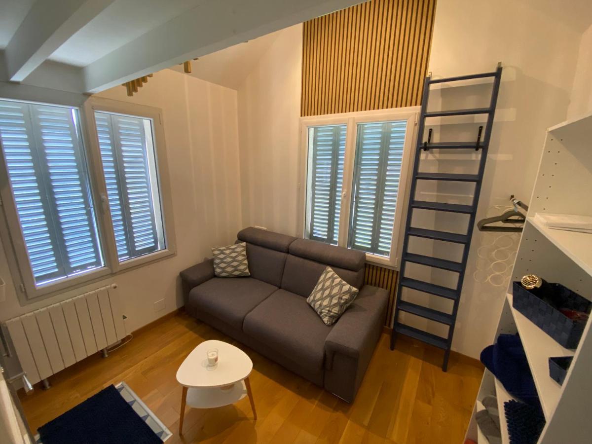 Tiny House Sedan Villa Екстериор снимка